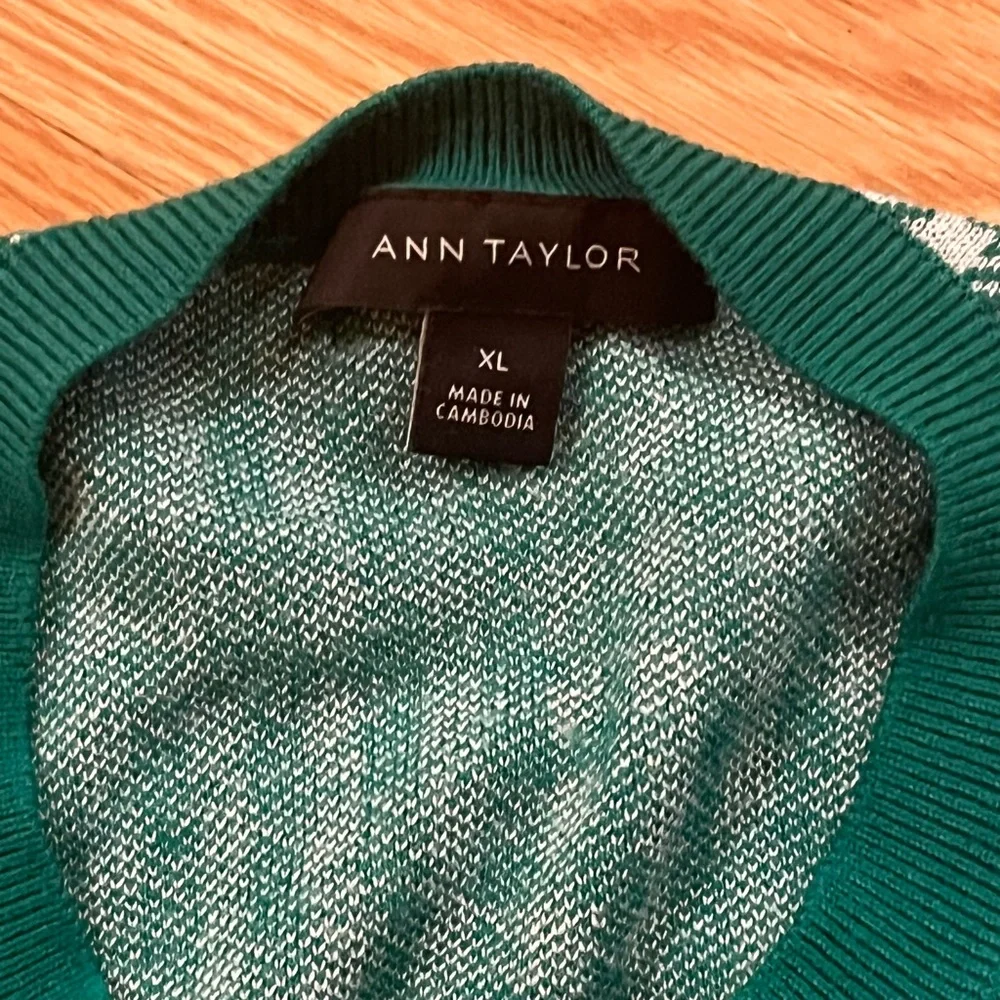 Ann Taylor Houndstooth Cardigan Sweater Green-XL - Picture 3 of 3